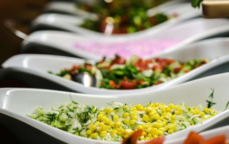 Al-Layal Catering: Veganes Buffet für Ihre Feier in Berlin-Brandenburg. Spezialisiertes Catering Berlin: veganes Buffet für private Feiern und Familienfeiern.