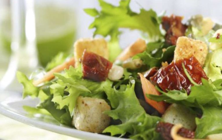 Europäische Salate. Europäische Salate – frische Auswahl für Ihre Veranstaltung.